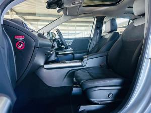 Mercedes-Benz GLA GLA200 Progressive - Image 5