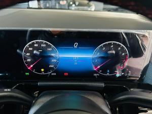 Mercedes-Benz GLA GLA200 Progressive - Image 7