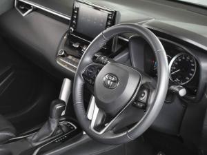 Toyota Corolla Cross 1.8 Hybrid XS - Image 10