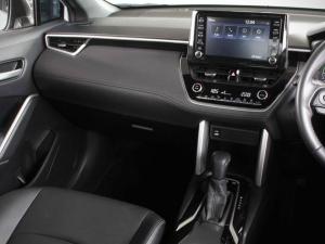 Toyota Corolla Cross 1.8 Hybrid XS - Image 11