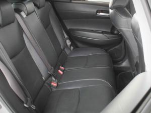 Toyota Corolla Cross 1.8 Hybrid XS - Image 17