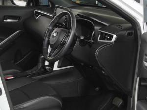 Toyota Corolla Cross 1.8 Hybrid XS - Image 19