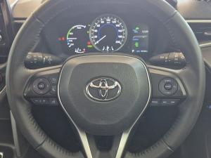 Toyota Corolla Cross 1.8 Hybrid XS - Image 12