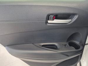 Toyota Corolla Cross 1.8 Hybrid XS - Image 21