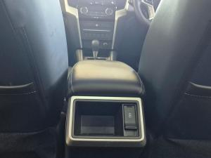 Mitsubishi Triton 2.4DI-D double cab auto - Image 20