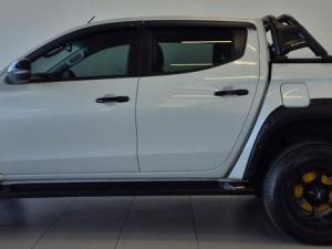 Mitsubishi Triton 2.4DI-D double cab auto - Image 4