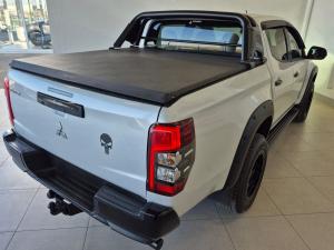 Mitsubishi Triton 2.4DI-D double cab auto - Image 7