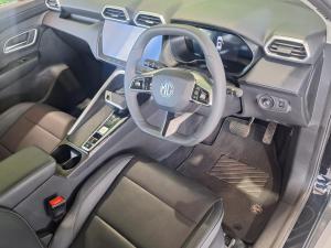 MG ZS Pro 1.5T Comfort - Image 6