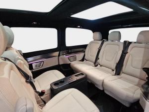 Mercedes-Benz V-Class V300d Exclusive - Image 14