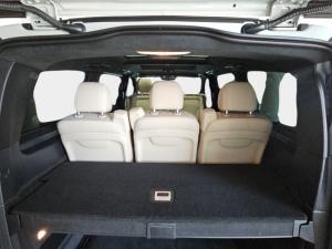 Mercedes-Benz V-Class V300d Exclusive - Image 17