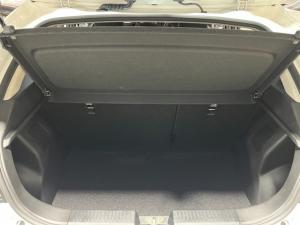 Suzuki Baleno 1.5 GL auto - Image 9