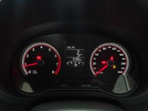 Volkswagen Polo Vivo hatch 1.4 Life - Image 17