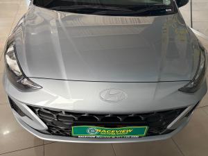 Hyundai Grand i10 1.0 Premium hatch - Image 2