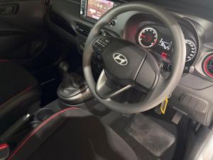 Hyundai Grand i10 1.0 Premium hatch - Image 6