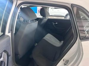 Volkswagen Polo Vivo hatch 1.4 - Image 6