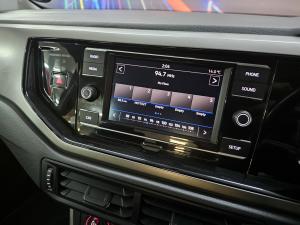 Volkswagen Polo hatch 1.0TSI Comfortline auto - Image 7
