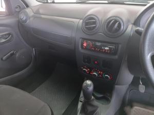 Nissan NP200 1.6i safety pack (aircon) - Image 14