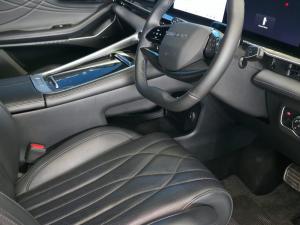 Omoda C9 2.0TGDI 400T Explore AWD - Image 9