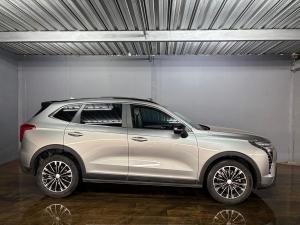 Haval Jolion 1.5T Luxury Limited Edition - Image 4