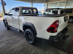 Toyota Hilux 2.8GD-6 Xtra cab 4x4 Legend auto - Image 16