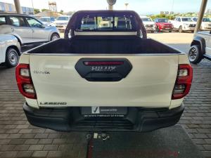 Toyota Hilux 2.8GD-6 Xtra cab Legend auto - Image 5
