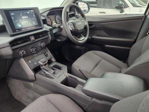 Toyota Hilux 2.8GD-6 double cab SRX 4x4 - Image 7