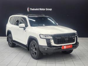 Toyota Land Cruiser 300 3.3D GR-Sport - Image 1