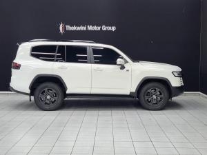 Toyota Land Cruiser 300 3.3D GR-Sport - Image 3