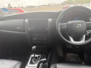 Toyota Fortuner 2.4GD-6 4x4 - Image 6