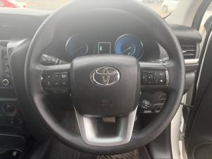 Toyota Fortuner 2.4GD-6 4x4 - Image 8