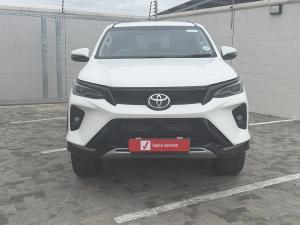 Toyota Fortuner 2.4GD-6 4x4 - Image 4