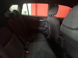 Toyota Corolla Cross 1.8 Xi - Image 11