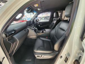 Toyota Land Cruiser 300 3.3D ZX - Image 7