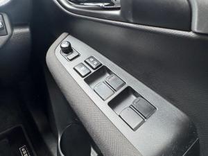 Toyota Urban Cruiser 1.5 XR auto - Image 23