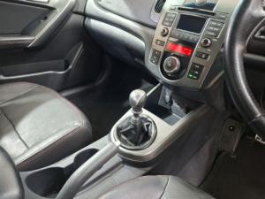 Kia Cerato sedan 2.0 SX - Image 11