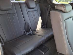 Isuzu mu-X 3.0TD Onyx XT 4WD - Image 8