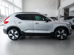 Volvo XC40 Recharge Twin Motor Ultimate - Image 10