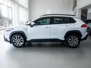 Toyota Corolla Cross 1.8 Hybrid XR - Image 2