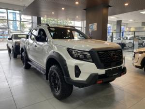 Nissan Navara 2.5DDTi double cab Pro-4X 4x4 Warrior - Image 3