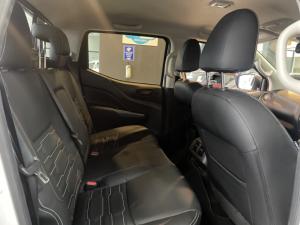 Nissan Navara 2.5DDTi double cab Pro-4X 4x4 Warrior - Image 7