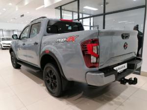 Nissan Navara 2.5DDTi double cab Pro-4X 4x4 - Image 3