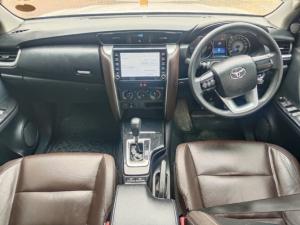 Toyota Fortuner 2.4GD-6 auto - Image 6