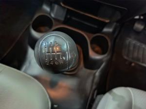 Nissan Navara 2.5DDTi single cab XE - Image 14