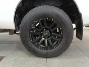 Nissan Navara 2.5DDTi single cab XE - Image 4