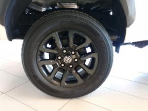 Toyota Hilux 2.8GD-6 Xtra cab 4x4 Legend manual - Image 6