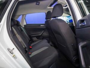 Volkswagen Polo hatch 1.0TSI Life auto - Image 10