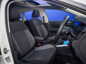 Volkswagen Polo hatch 1.0TSI Life auto - Image 7