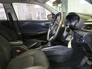 Suzuki Baleno 1.5 GL auto - Image 16