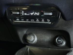 Suzuki Baleno 1.5 GL auto - Image 5