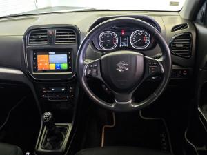 Suzuki Vitara Brezza 1.5 GLX - Image 9